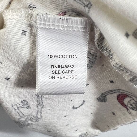 Torrid Dancing Santa Skellies Whisper White V-Neck Tee - Picture 7 of 7